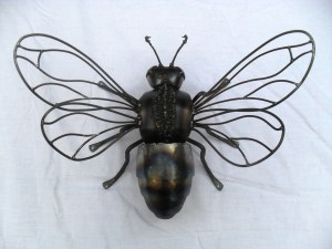 bee 1 (11 x 12 inches)